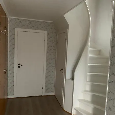 بيت للعطل Charming Old House